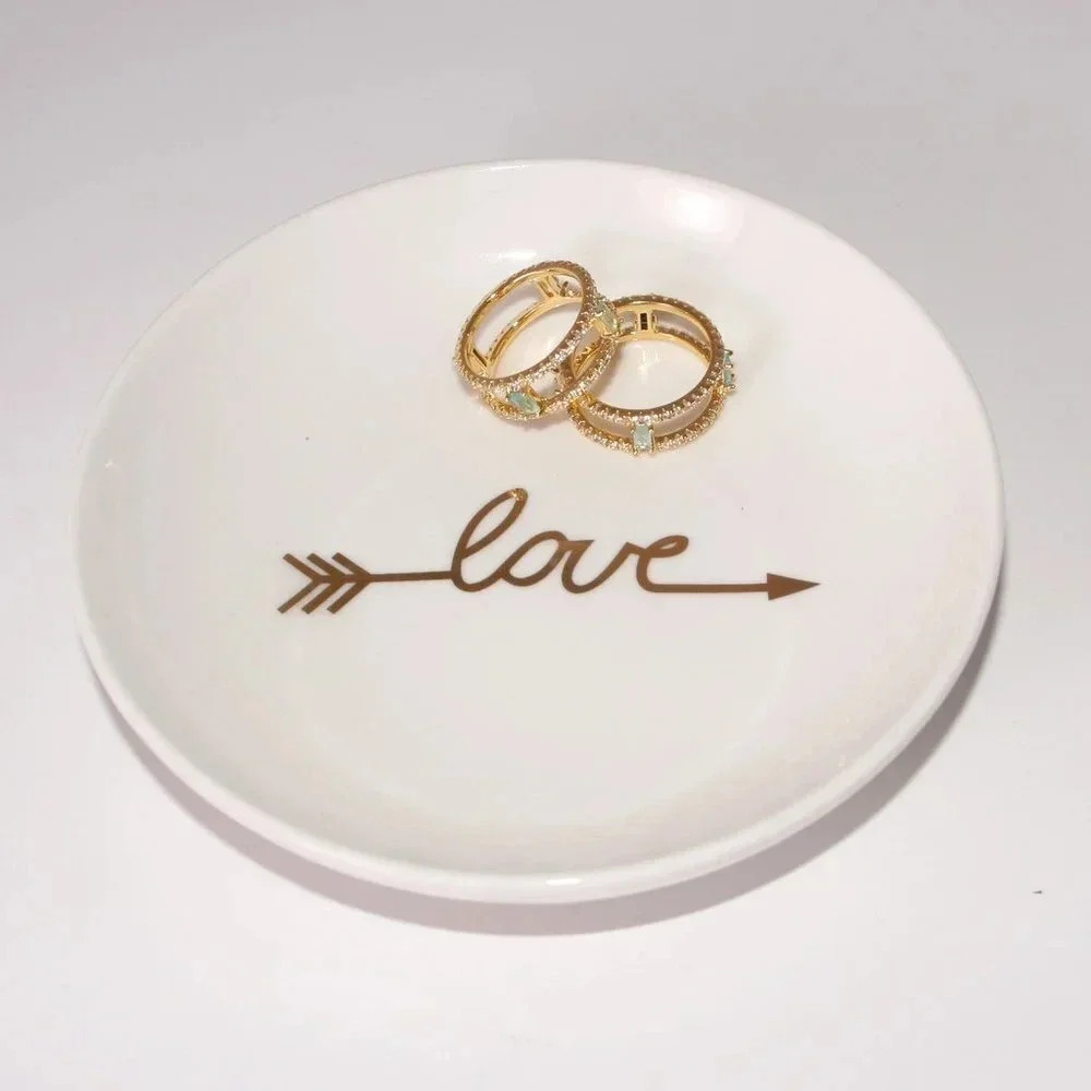 5/$20 KEVIA STYLE love trinket dish, new‎